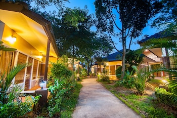 nongkhai tavilla resort and convention center