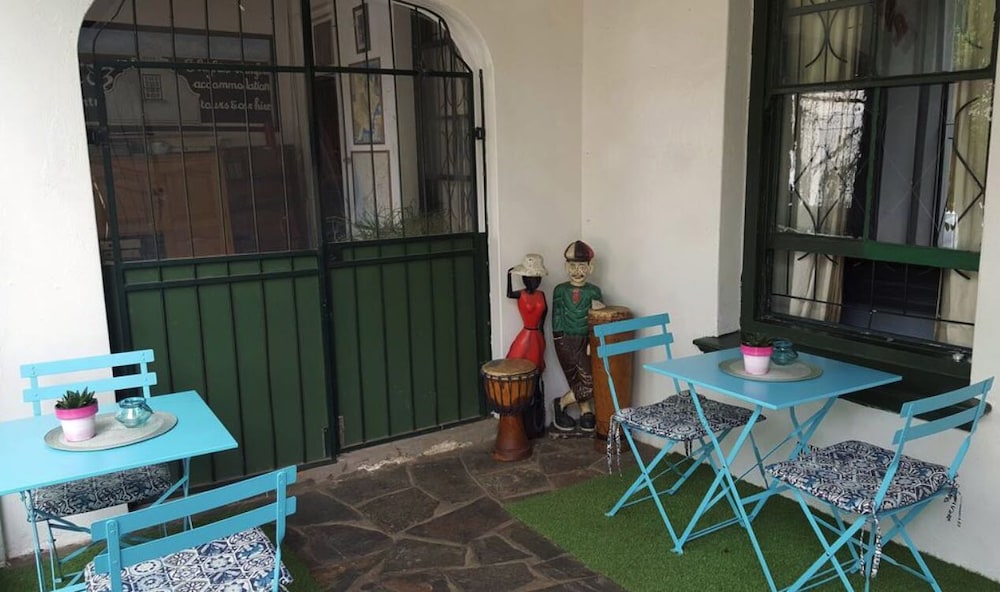 stumble inn backpackers lodge