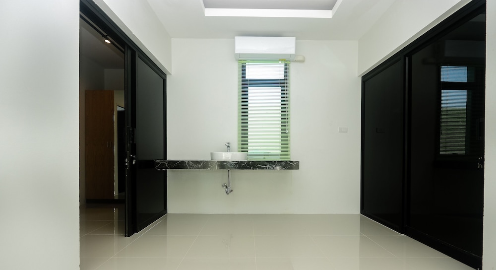 saichol grand view resort