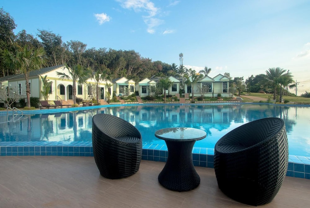 saichol grand view resort