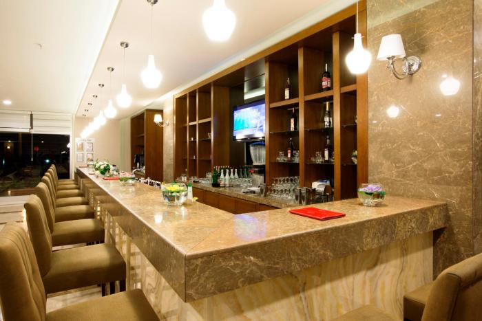 ramada resort by wyndham side