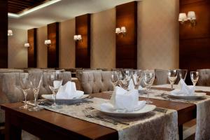 ramada resort by wyndham side