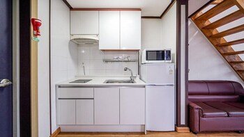 geoje cheongsol pension