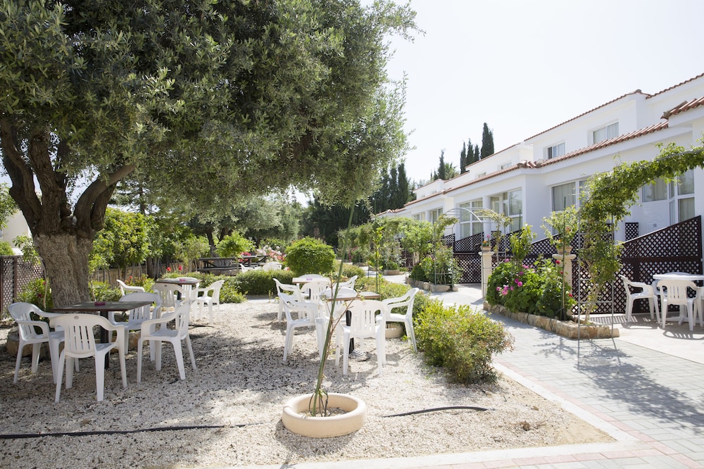 eliofos elegant maisonettes