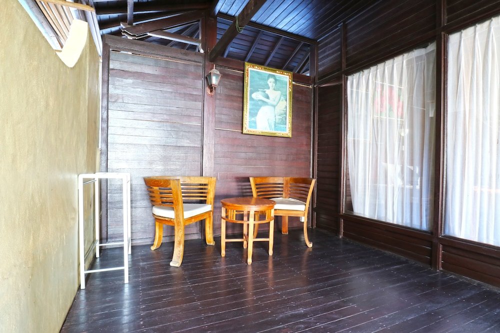 the beach huts lembongan
