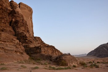wadi rum desert camp