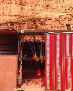wadi rum desert camp