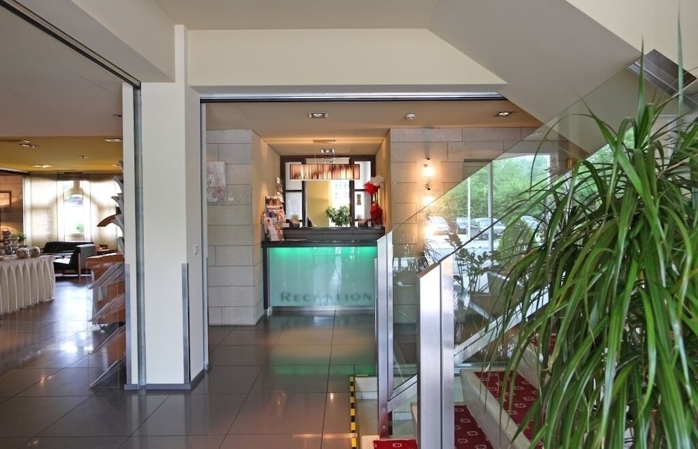 hotel conti dietikon