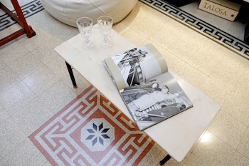 clementina wr apartments