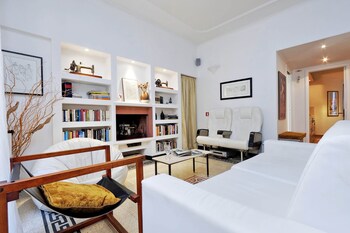 clementina wr apartments