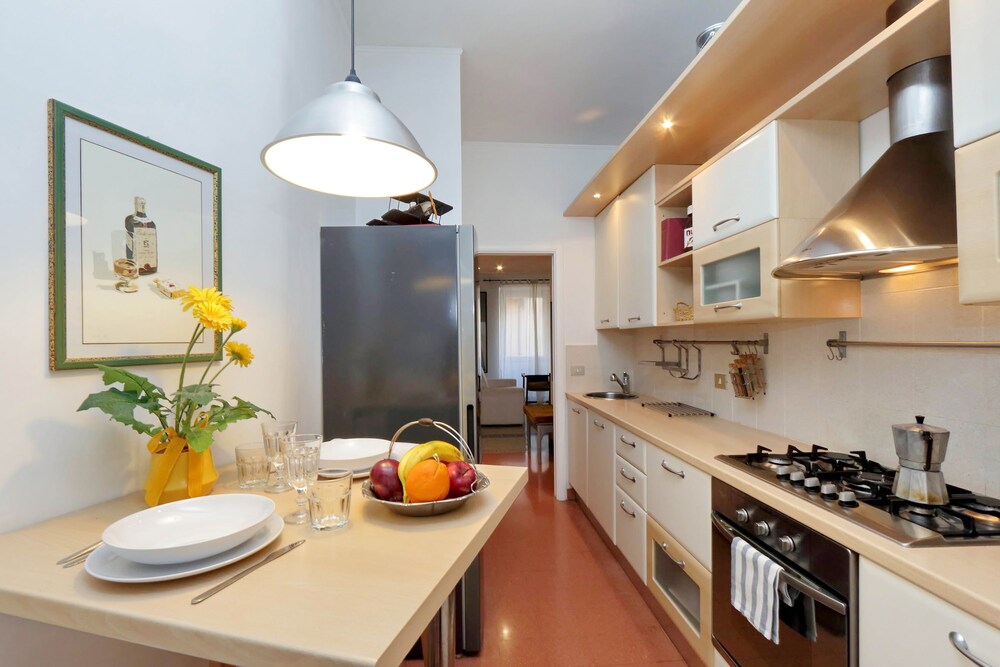 clementina wr apartments