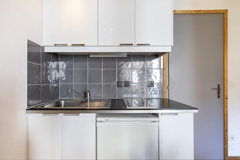 residence hotel rent