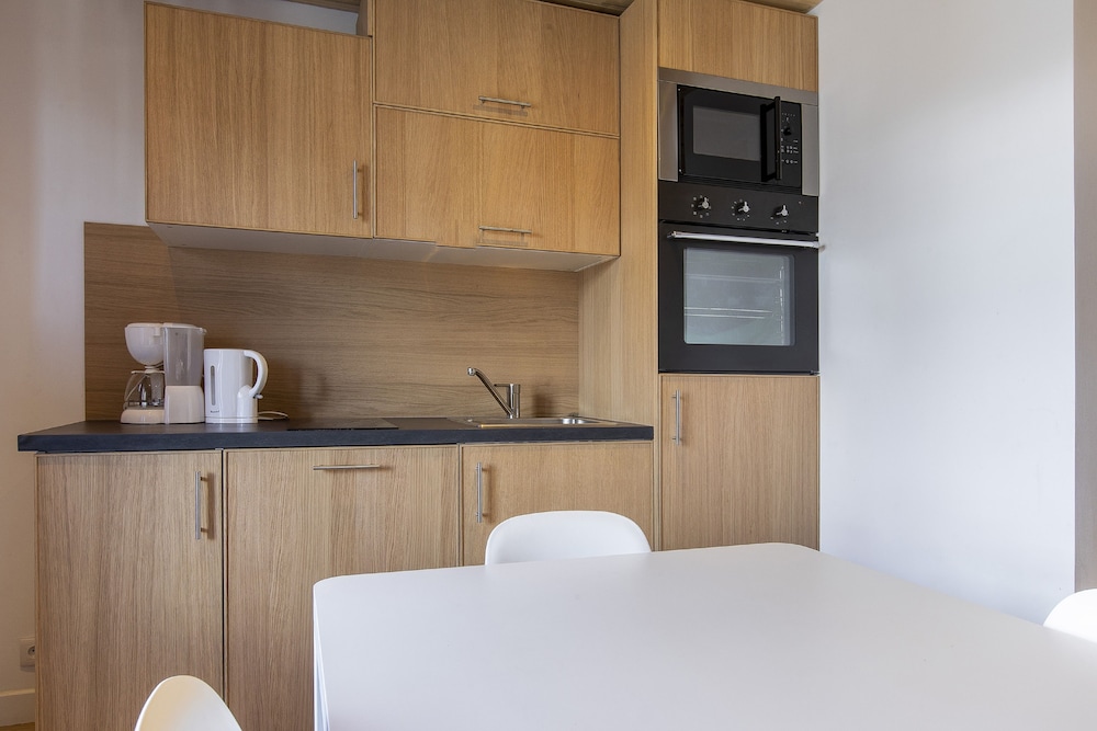 residence hotel rent