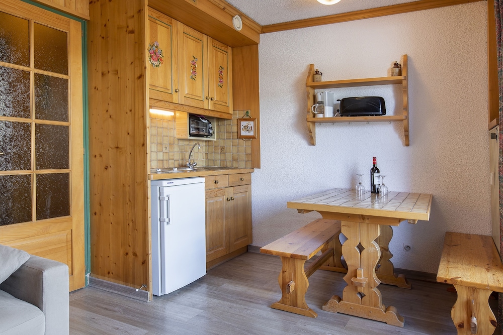 residence hotel rent