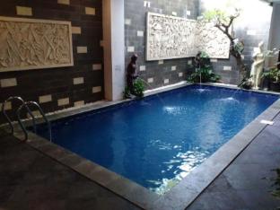 picasso inn