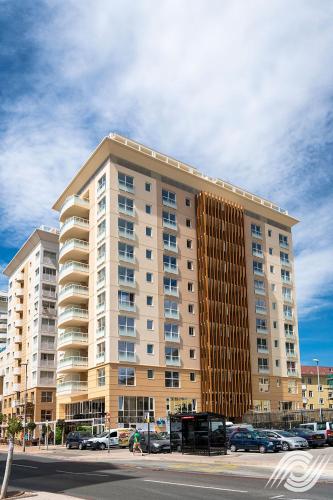 bentley holiday apartments west one