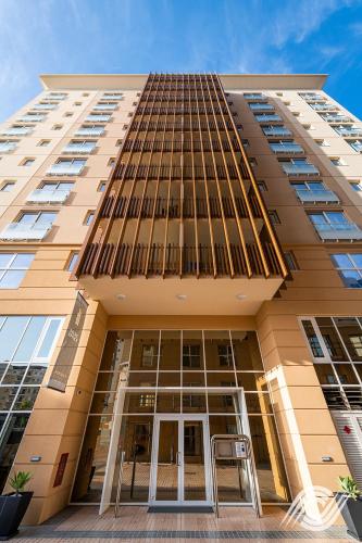 bentley holiday apartments west one