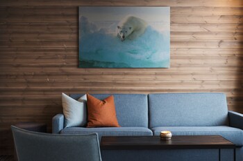 svalbard hotell lodge