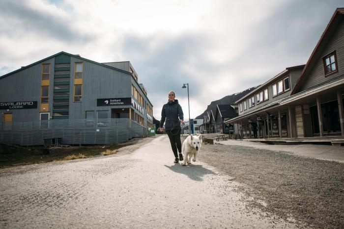 svalbard hotell lodge