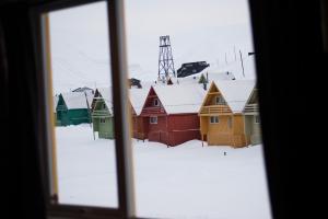 svalbard hotell lodge