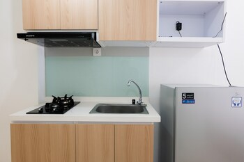 comfy studio at m town gading serpong apartment