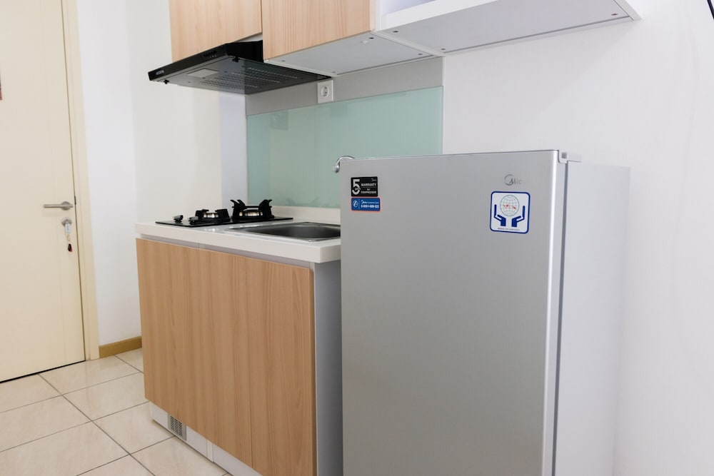 comfy studio at m town gading serpong apartment
