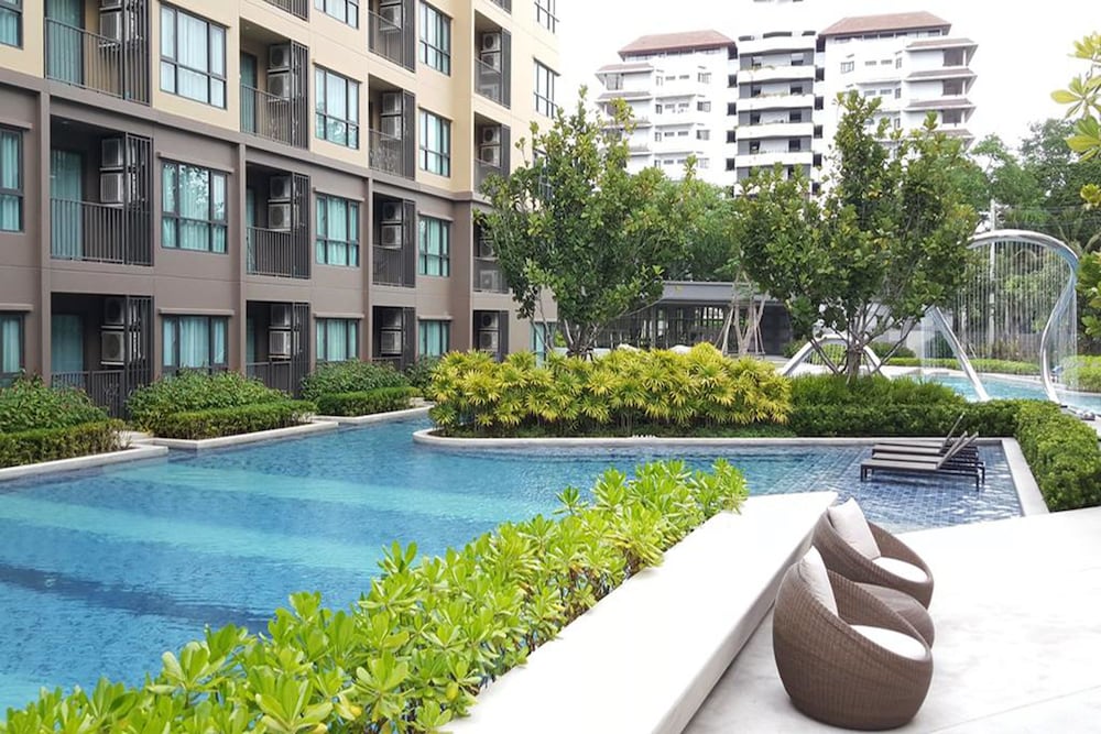 rain by lazy sea beach house