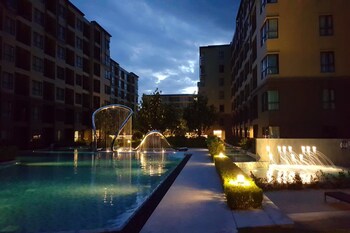 rain by lazy sea beach house