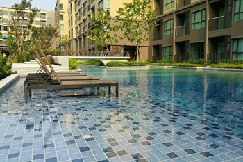 rain by lazy sea beach house