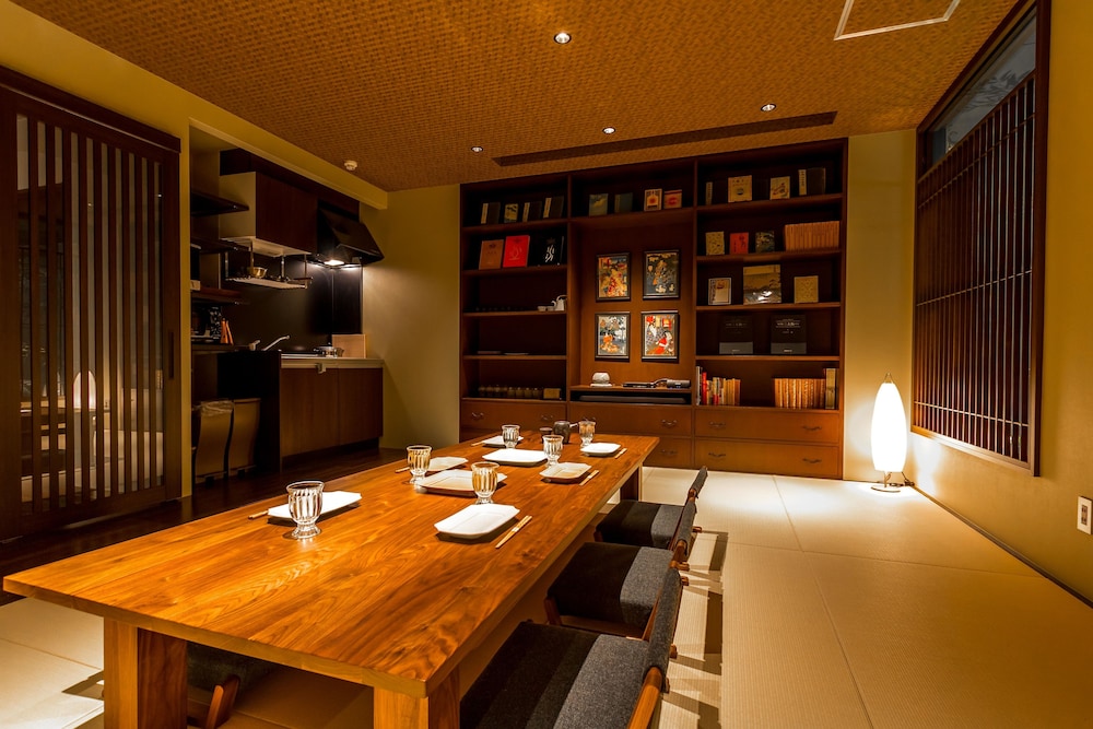 konjaku so dotonbori garden spa stay