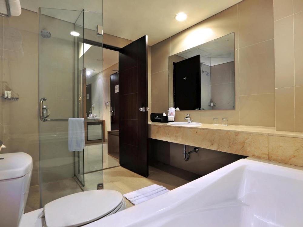 brand new studio room atria residence apartment