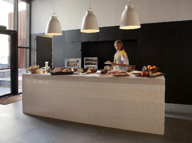 toc hostel barcelona