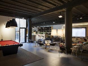 toc hostel barcelona