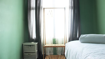 modern 2br apartment at newton residence