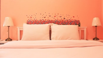 modern 2br apartment at newton residence