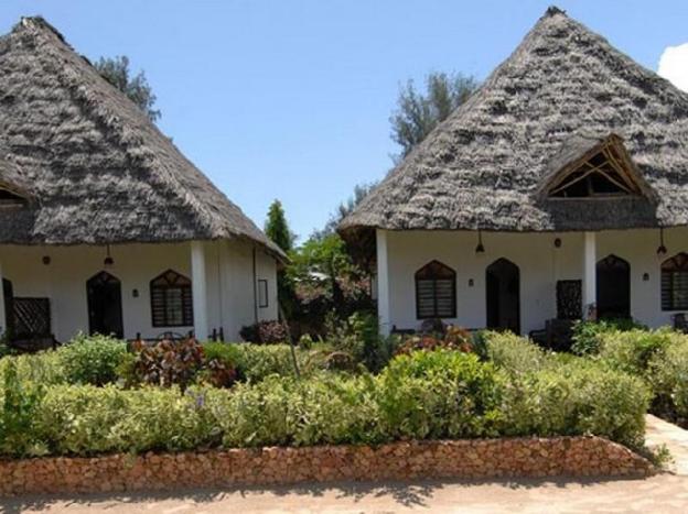 kiwengwa bungalow boutique resort