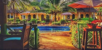 kiwengwa bungalow boutique resort