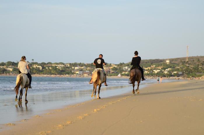 villa praia la villa group