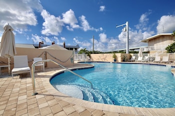 gilberts resort