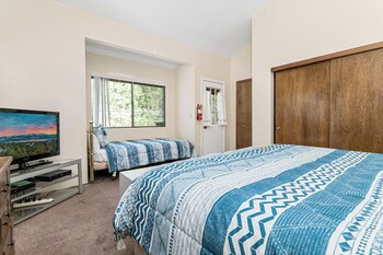 summit x ross roads by big bear cool cabins