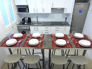 aptbcn super balmes guest house