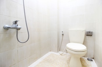 reddoorz plus tegal panggung