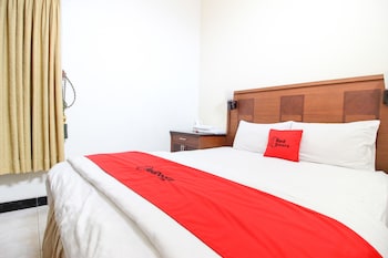 reddoorz plus tegal panggung