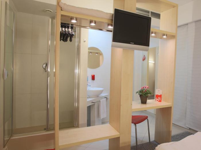 hello hotels bucharest