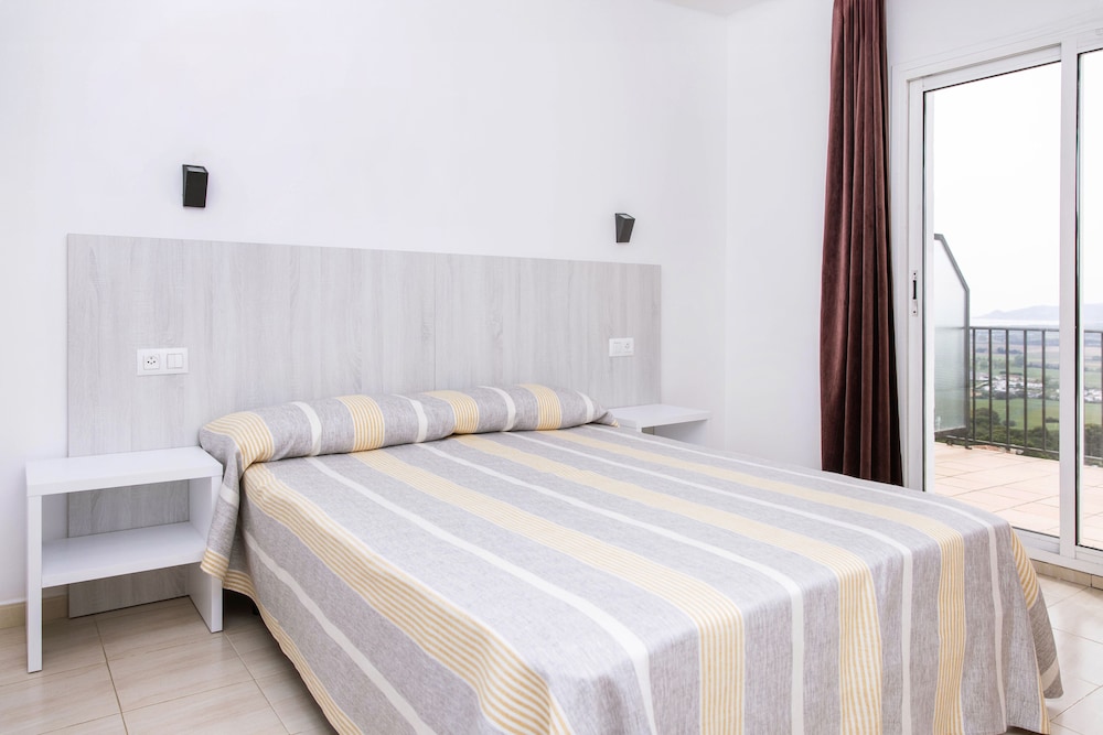 apartamentos torre vella