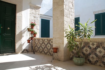 palazzo bianchi domus holidays