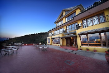 the lapsi tree resort