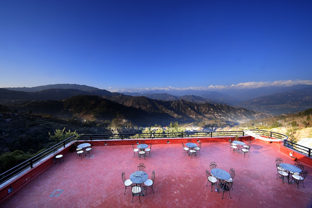 the lapsi tree resort