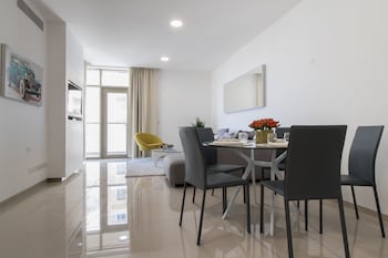 The Haneviim Court - Isrentals,3 Monbaz Street,0 star
