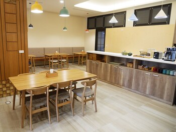 seemoon bandb
